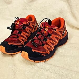 Salomon trail hiking shoes in size 2